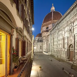 Granduomo Charming 2*, Florence Italy